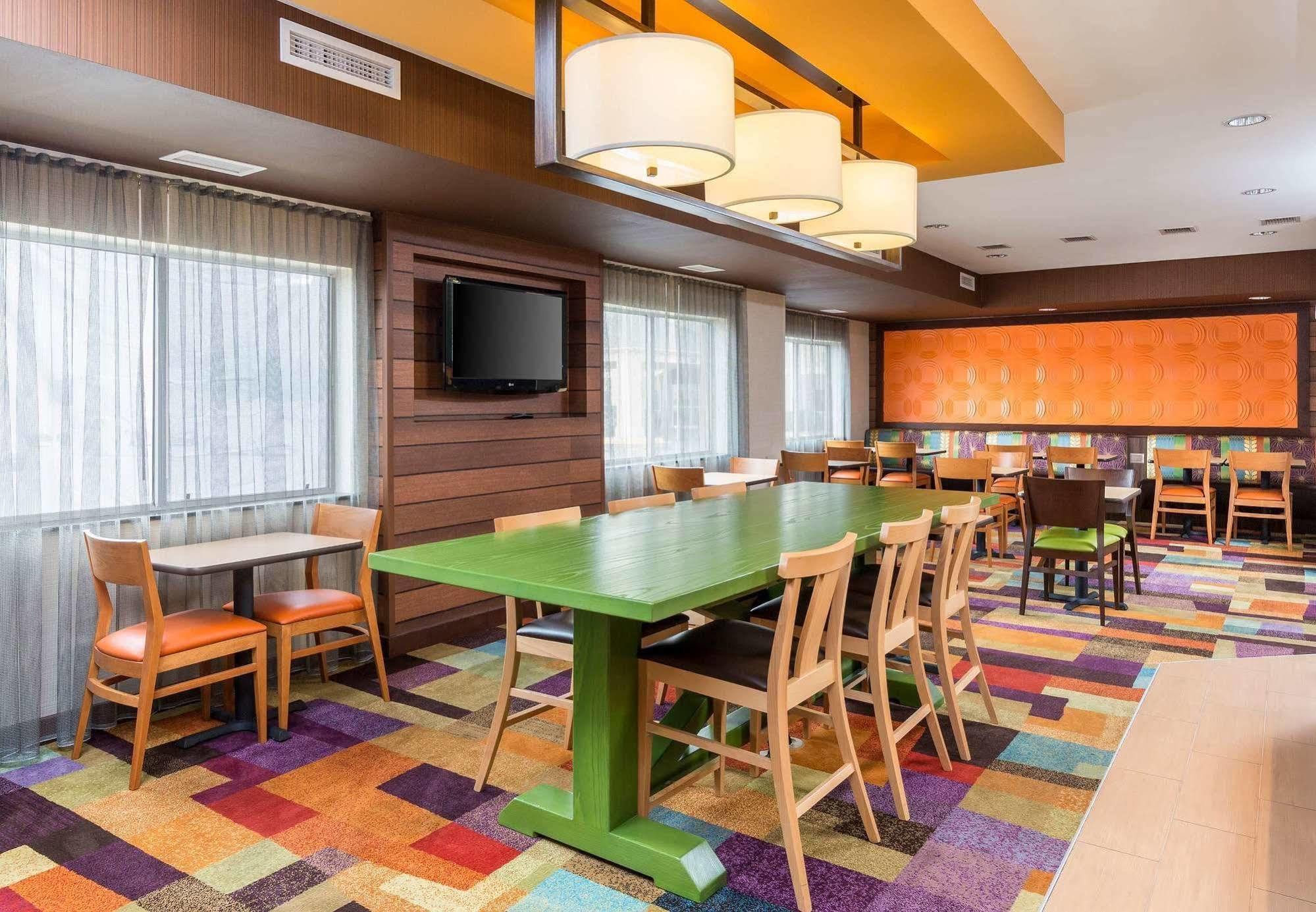 Fairfield Inn & Suites Lincoln Eksteriør billede